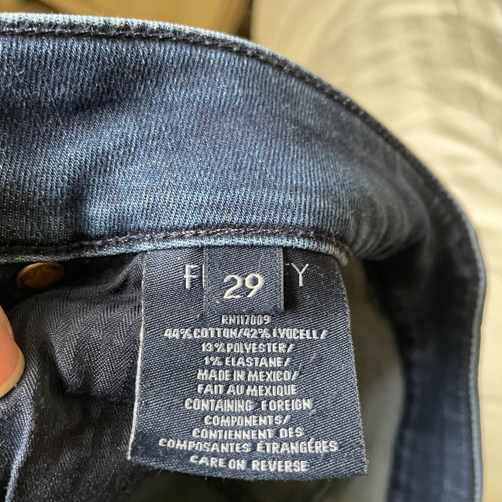 Fidelity Gwen crop high rise skinny. 29 26” inseam. EUC - Picture 3 of 3